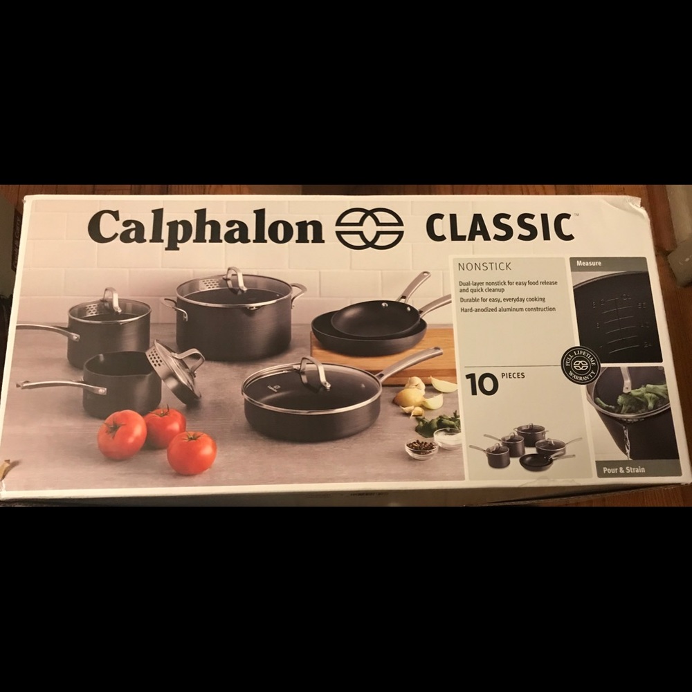 Calphalon 10 pc Cookware set. New in box